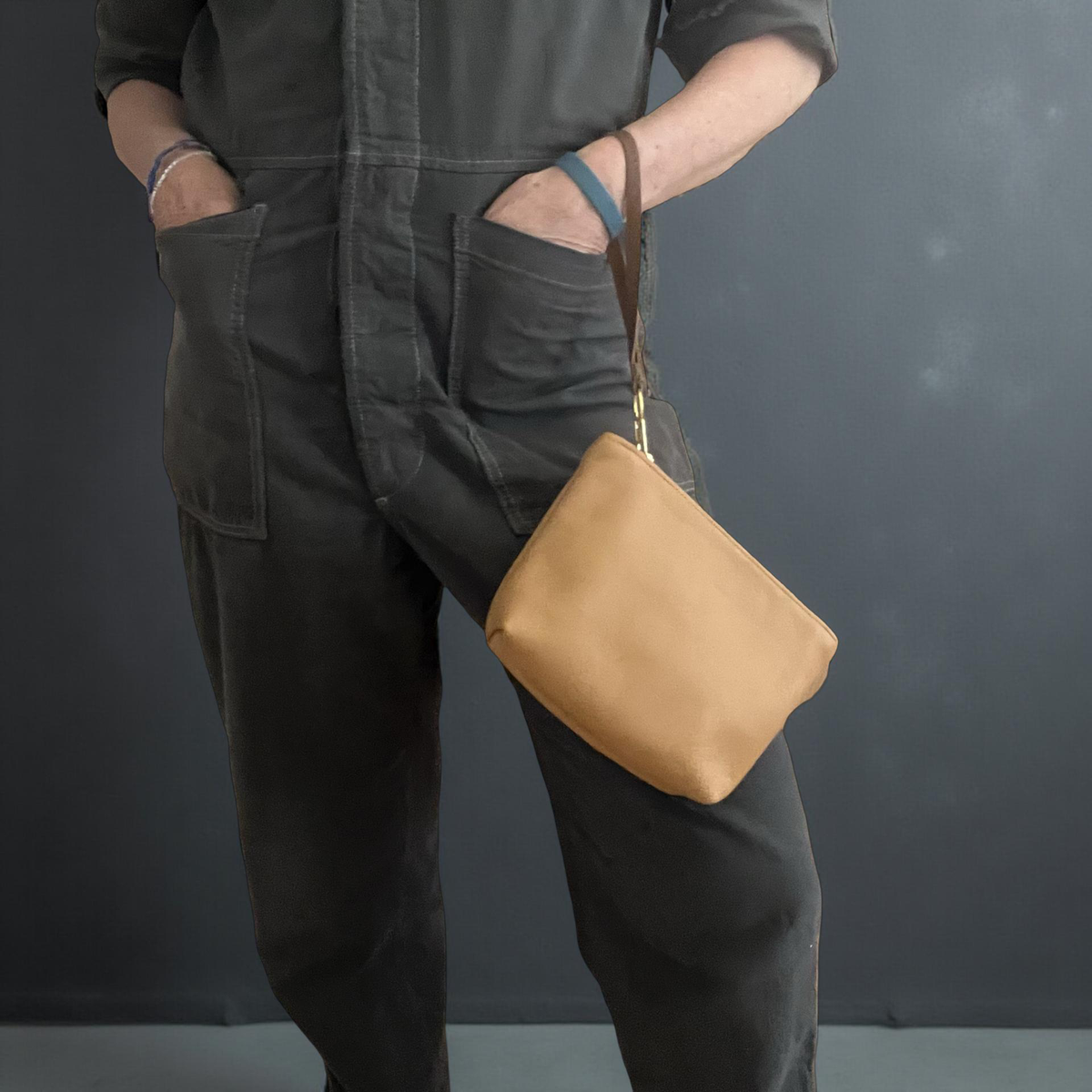 Tan Leather Zip Pouch – www.amibags.com