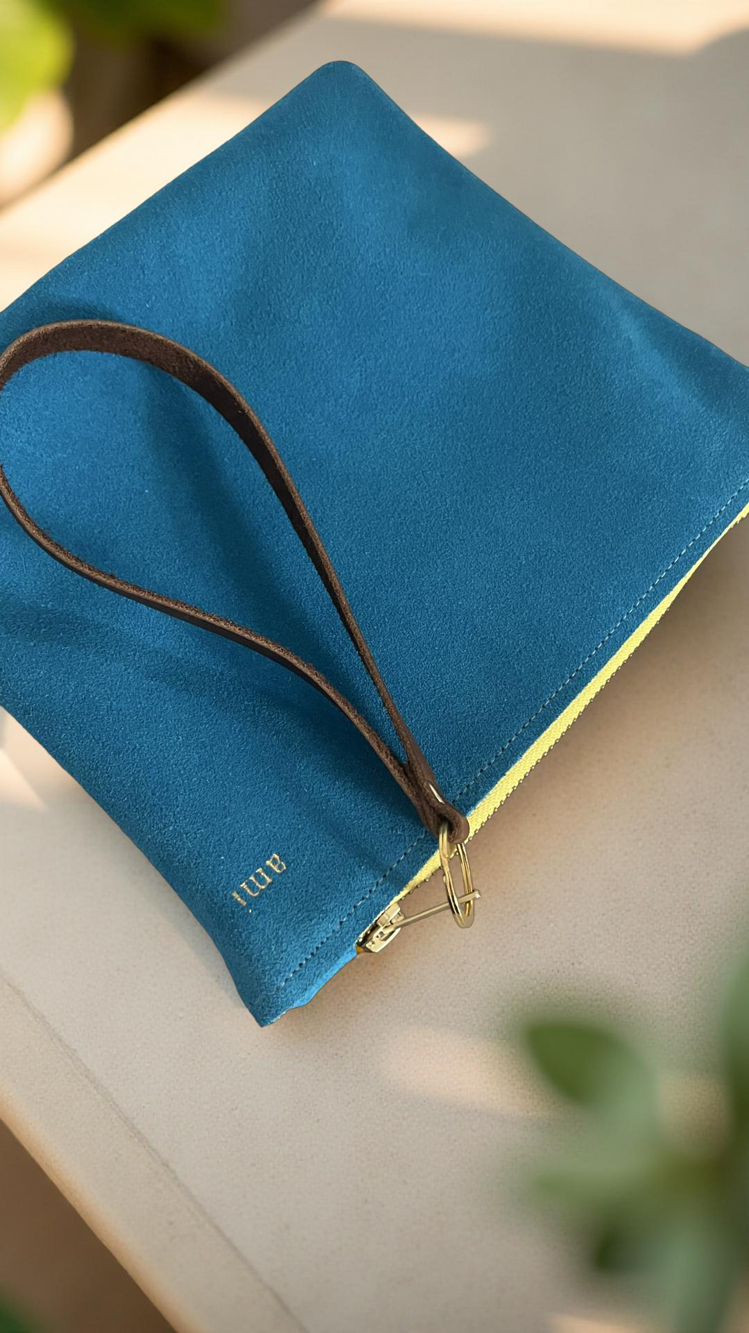 Unique Artisanal Leather Bags for Women – www.amibags.com Unique Artisanal Leather Bags for Women – www.amibags.com